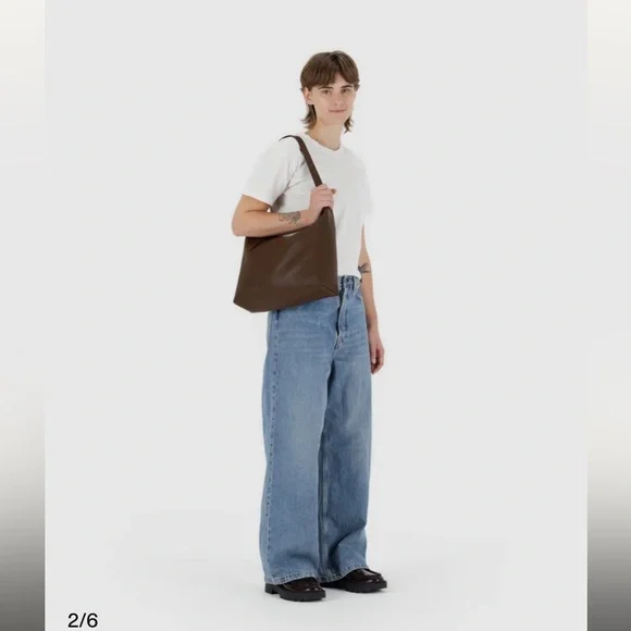 Baggu Recycled Leather Shoulder Bag - Picture 2 of 8